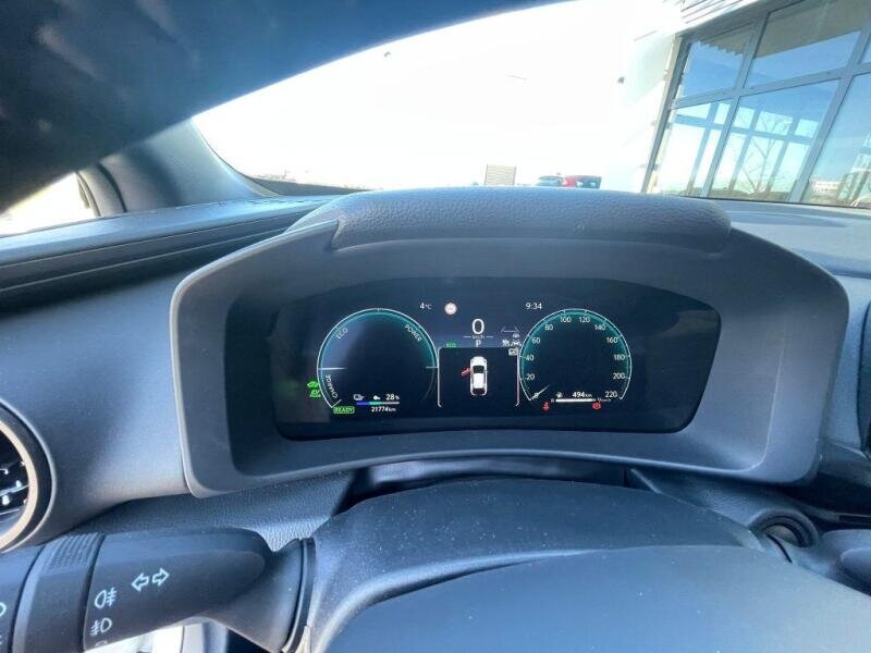 Toyota C-HR SUV / Terénní 2,0 l 112 kw