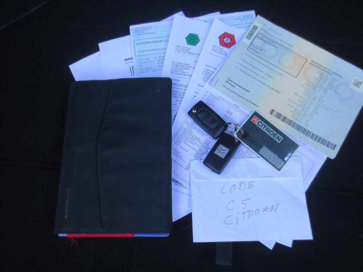 Citroën C5 Sedan / Limuzína 2,0 l 103 kw