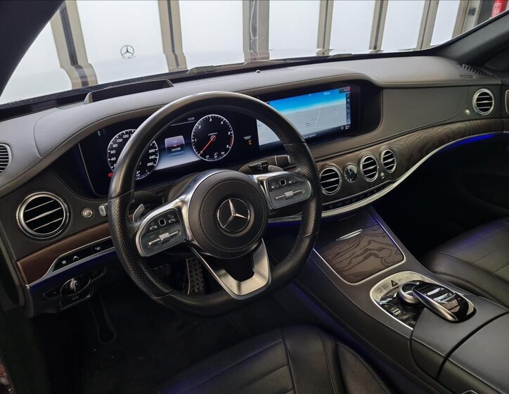 Mercedes-Benz Třídy S 9