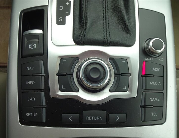 Audi A6 Allroad Kombi 3,0 l 176 kw