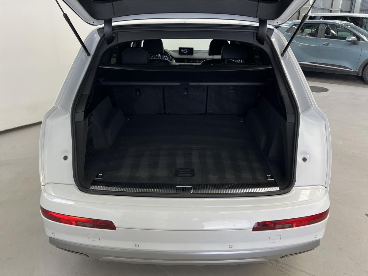 Audi Q7 SUV 3,0 l 200 kw