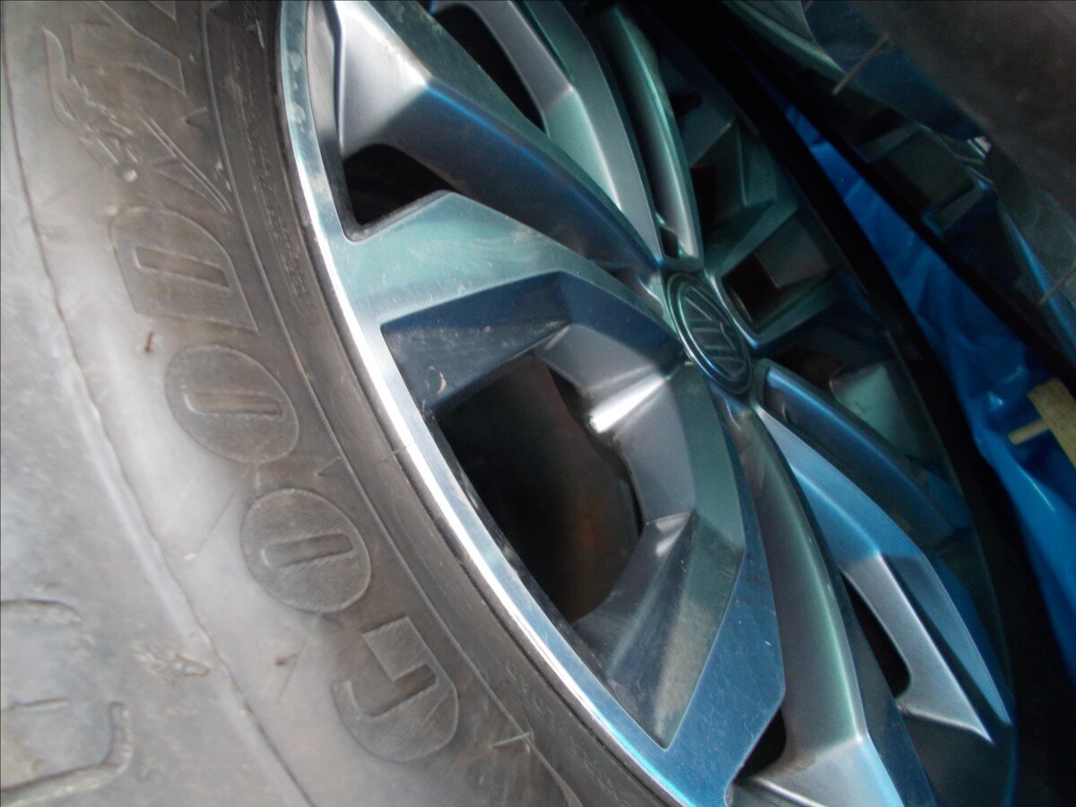 Volkswagen Passat Kombi 1,4 l 110 kw