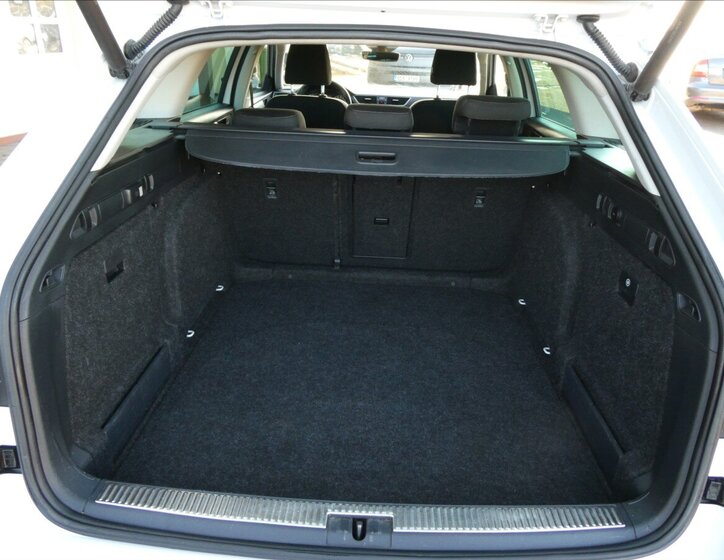 Škoda Superb Kombi 2,0 l 110 kw