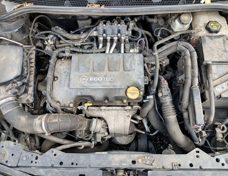 Opel Astra Sedan 1,4 l 103 kw