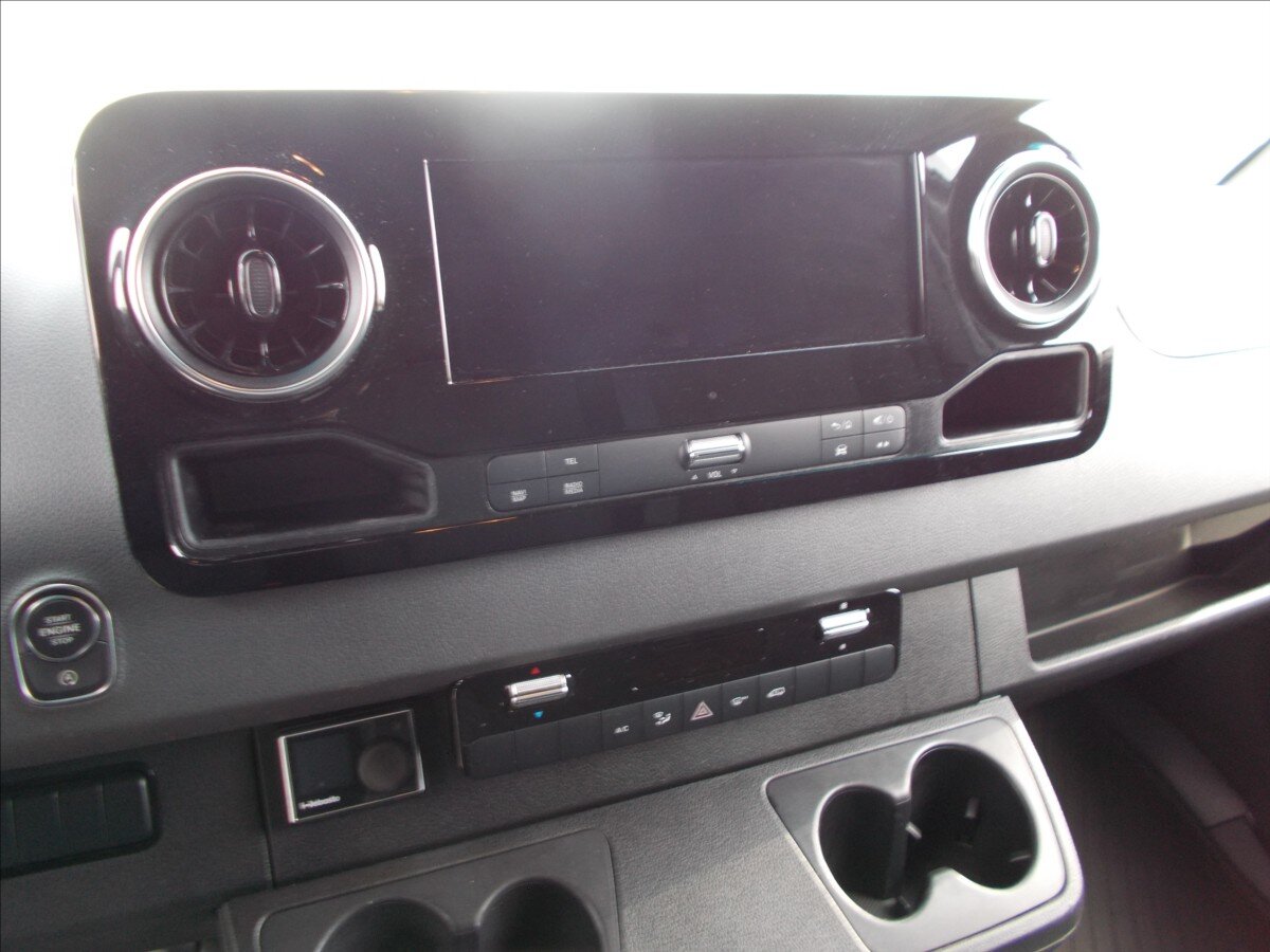 Mercedes-Benz Sprinter Ostatní 3,0 l 140 kw