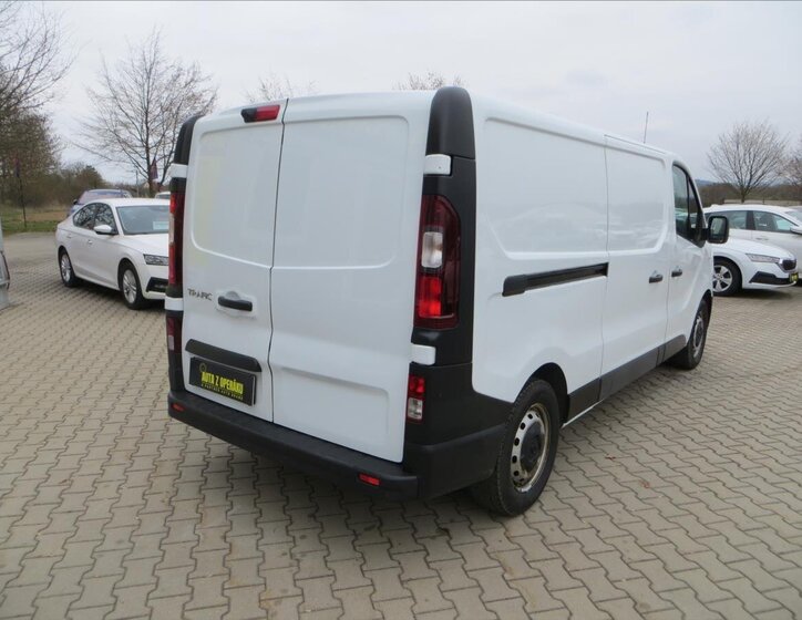 Renault Trafic Skříň 2,0 l 107 kw