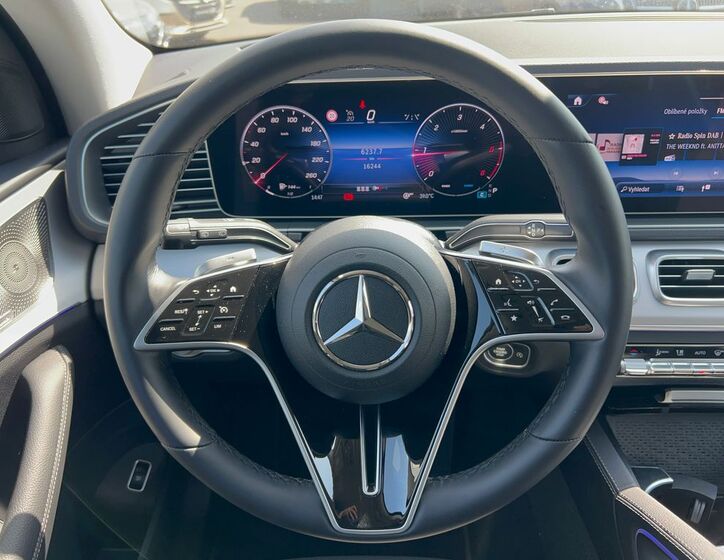 Mercedes-Benz GLE 18