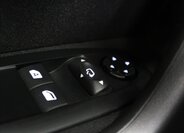 Peugeot 2008 SUV / Terénní 1,2 l 81 kw