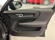 Volvo XC40 29