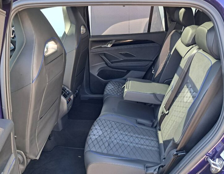 Volkswagen Tayron SUV / Terénní 2,0 l 142 kw