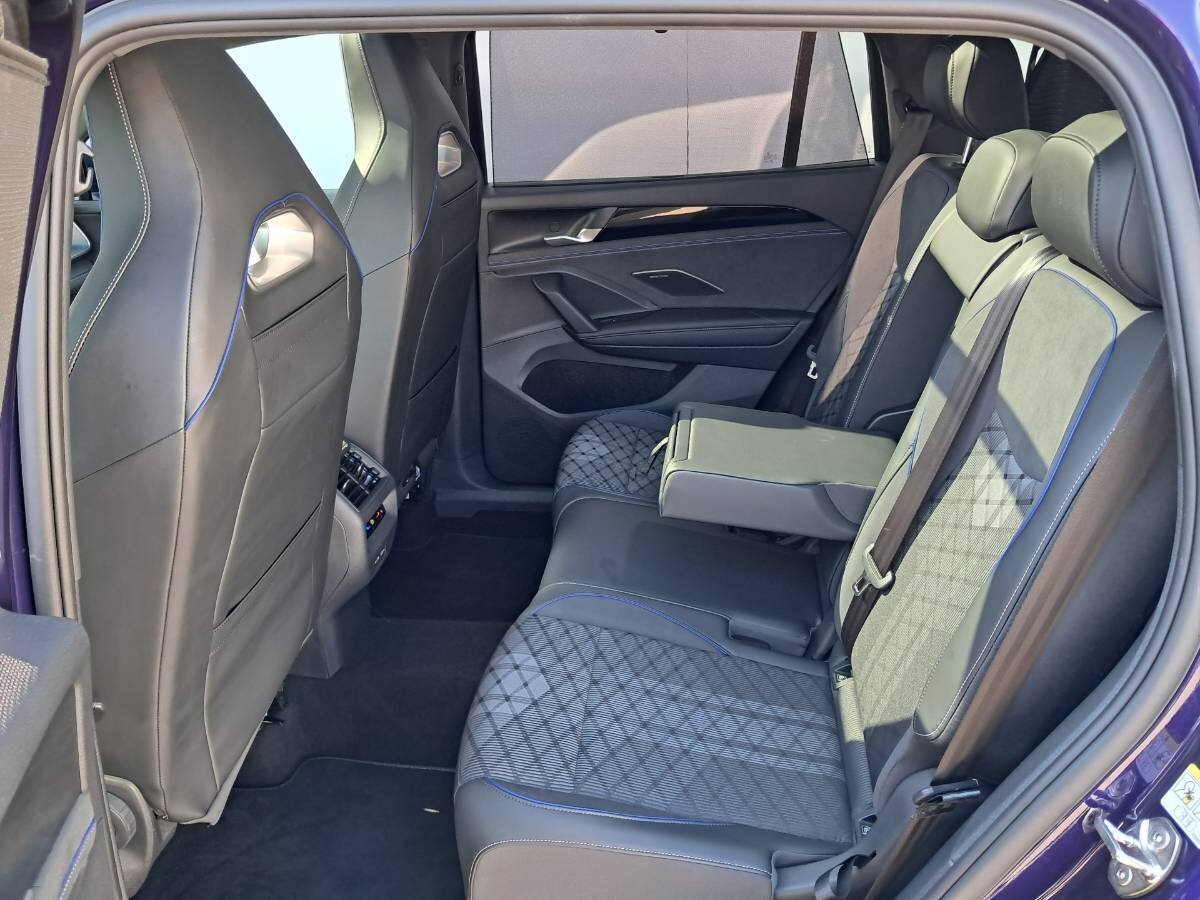 Volkswagen Tayron SUV / Terénní 2,0 l 142 kw