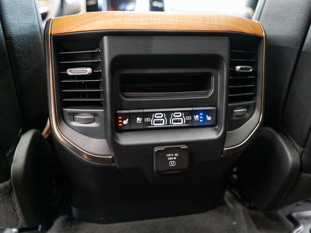 Dodge RAM Pick-up 5,7 l 291 kw