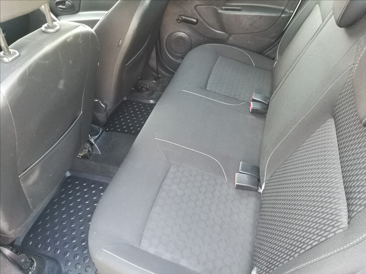 Dacia Logan Kombi 898,0 66 kw