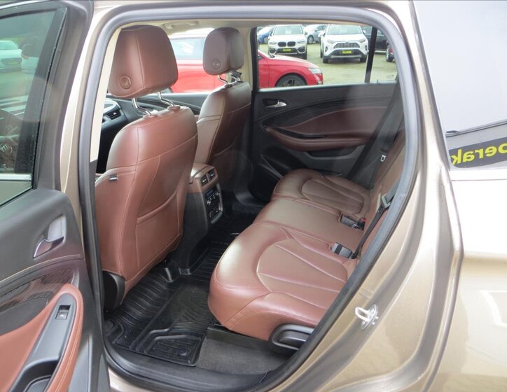 Buick Ostatní SUV / Terénní 2,5 l 147 kw