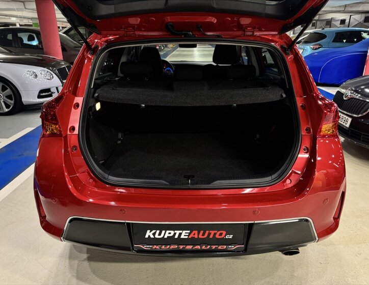 Toyota Auris Hatchback 1,6 l 97 kw