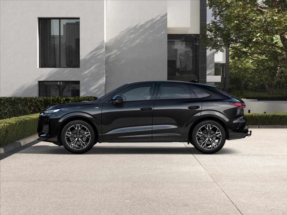 Audi Q3 SUV 2,0 l 195 kw