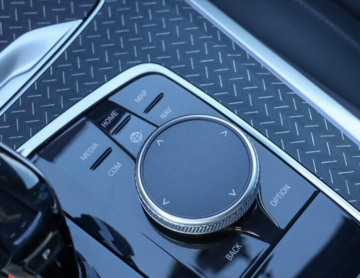 BMW X5 SUV / Terénní 3,0 l 250 kw