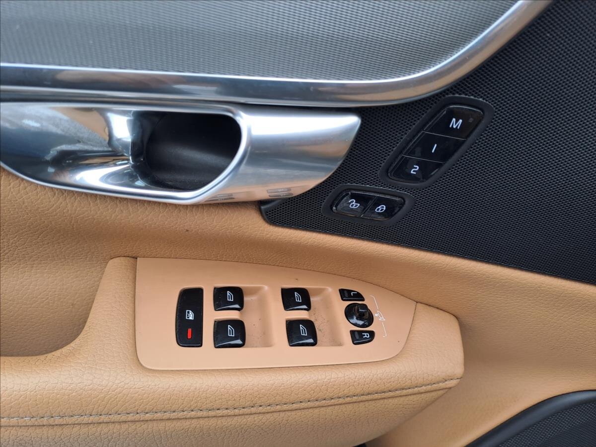 Volvo V90 Kombi 2,0 l 187 kw