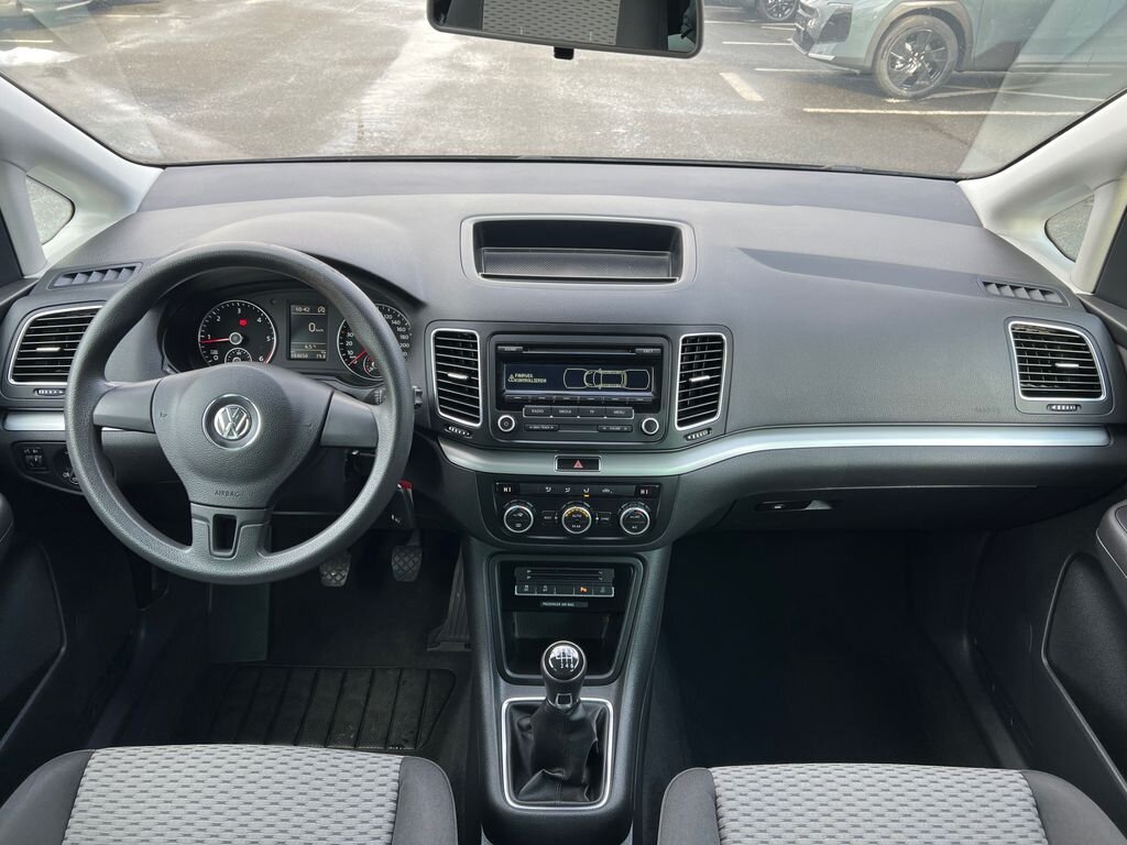 Volkswagen Sharan MPV 2,0 l 103 kw