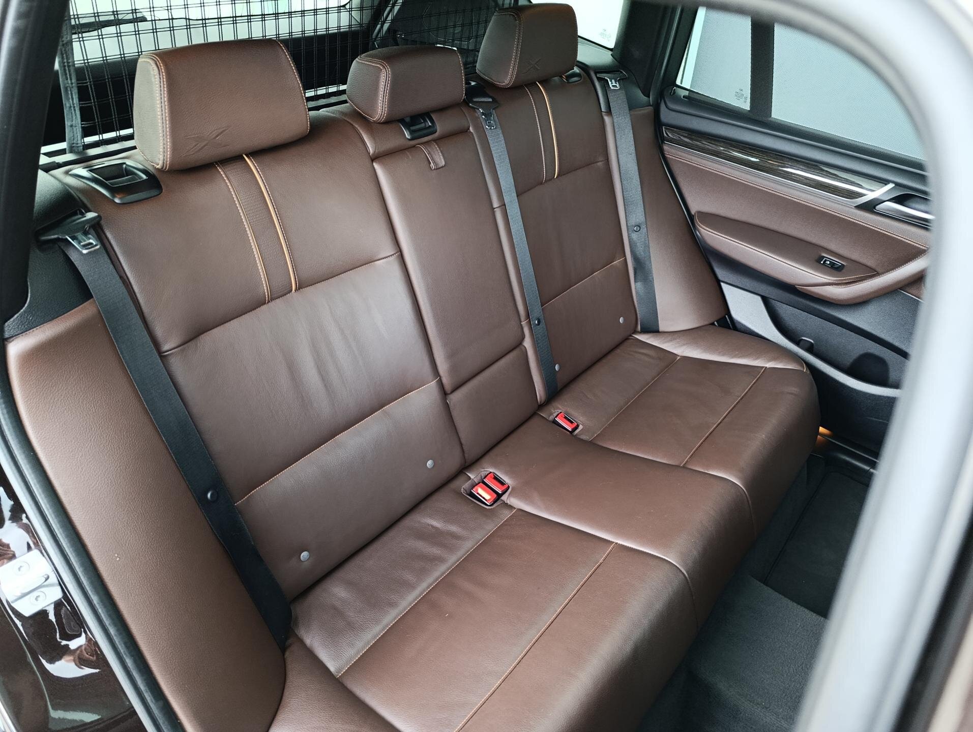 BMW X3 SUV / Terénní 3,0 l 230 kw