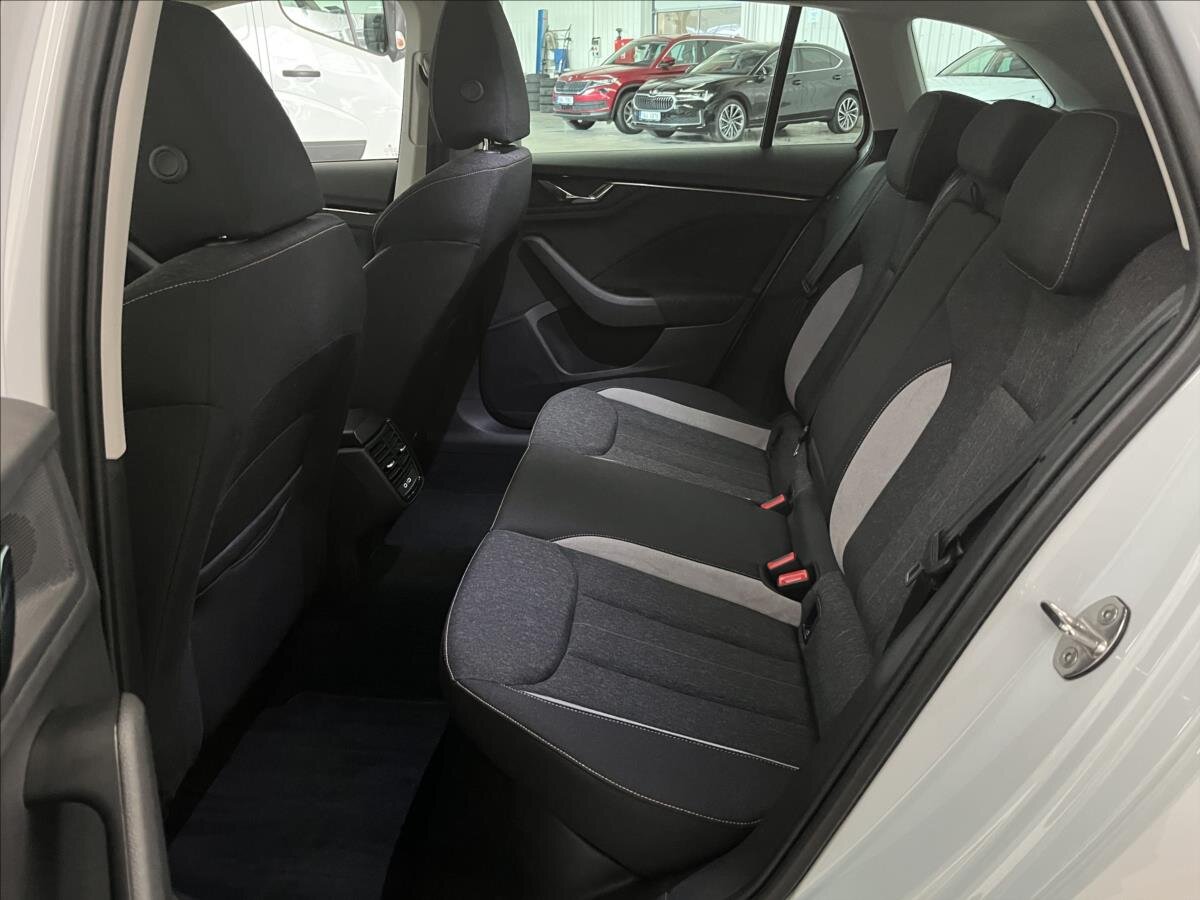 Škoda Scala Hatchback 999,0 85 kw