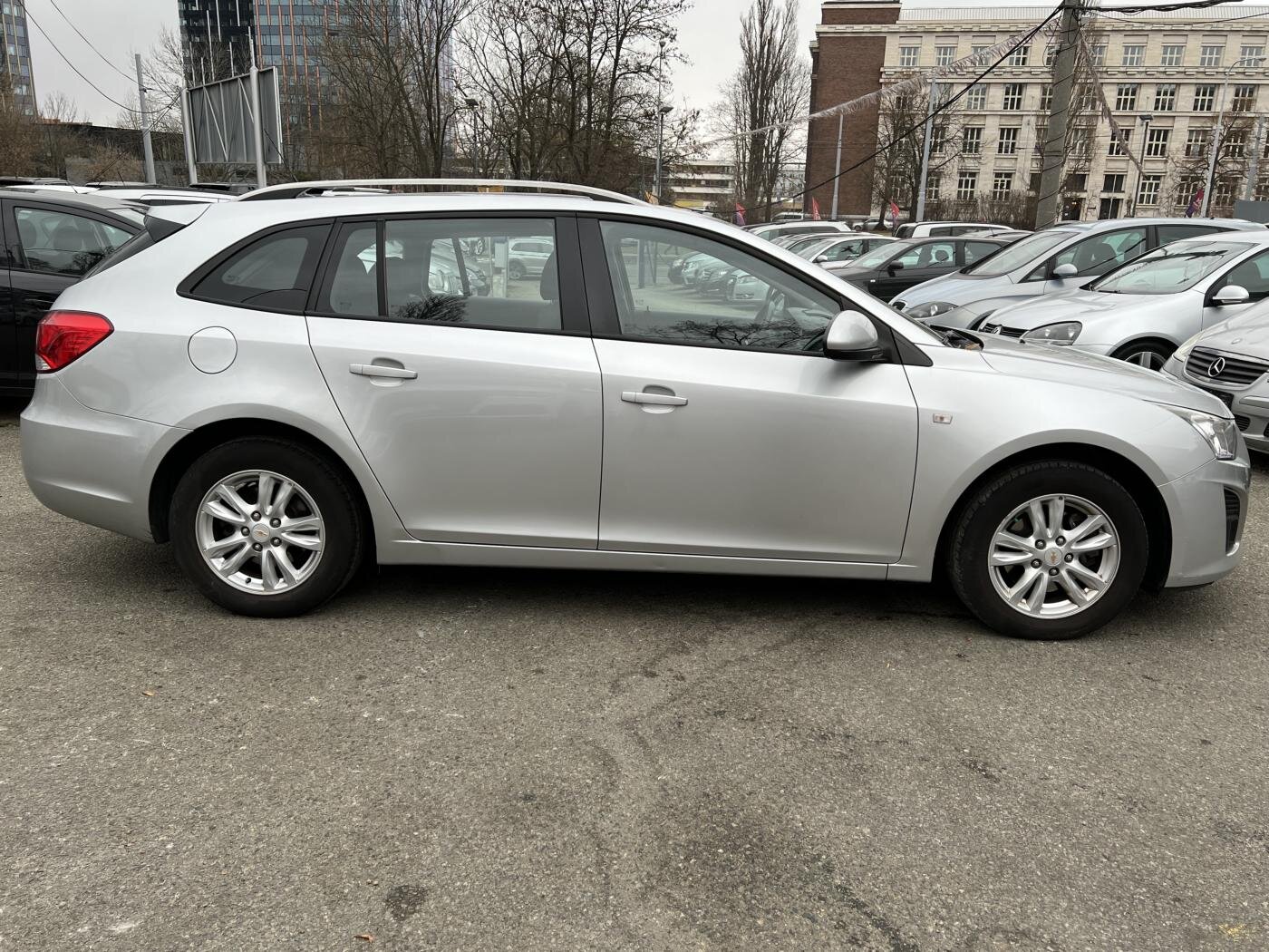 Chevrolet Cruze Kombi 1,7 l 96 kw