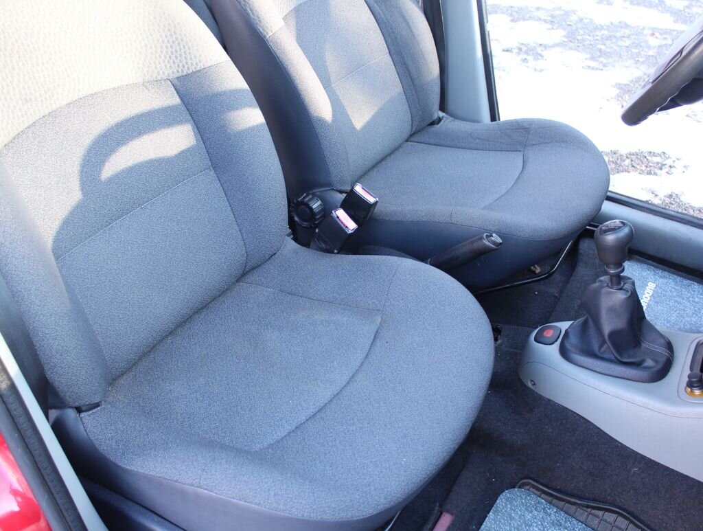 Renault Thalia Sedan 1,4 l 55 kw