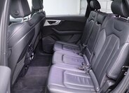 Audi Q7 17