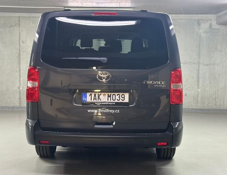 Toyota ProAce Verso 6
