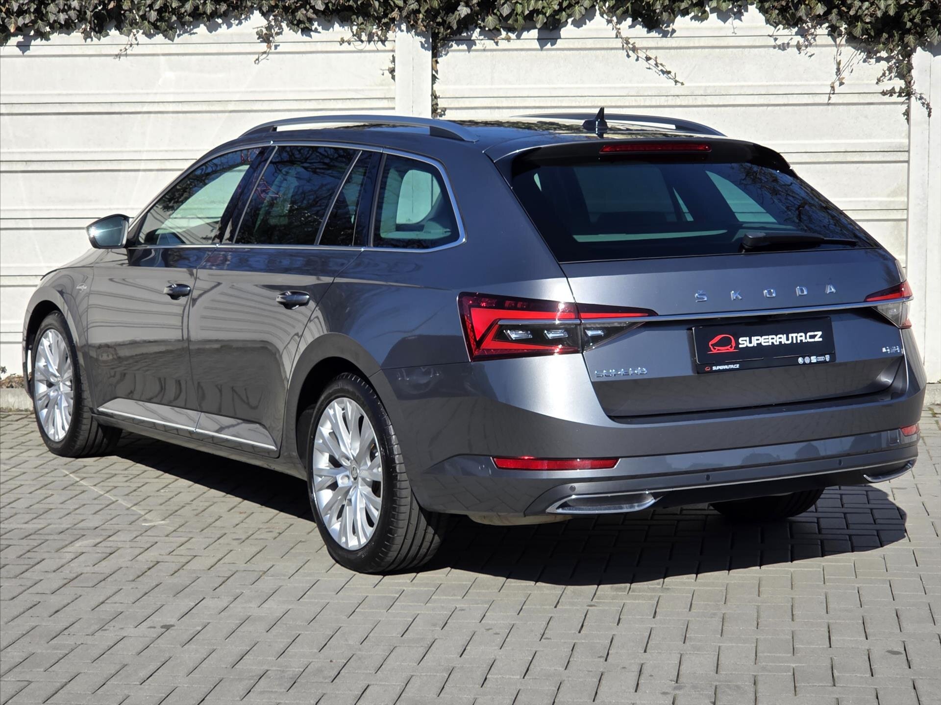Škoda Superb Kombi 2,0 l 147 kw