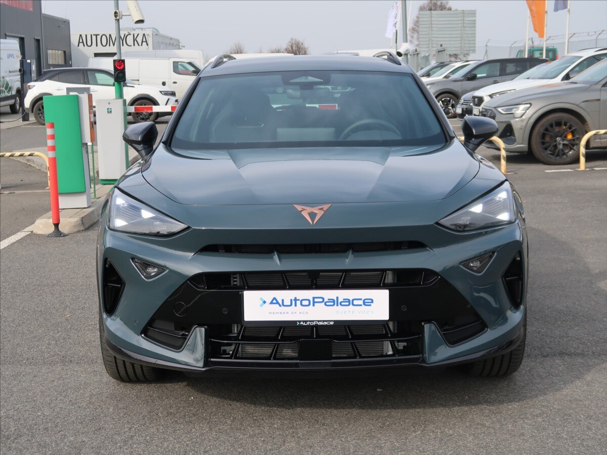 Cupra Formentor SUV / Terénní 2,0 l 195 kw