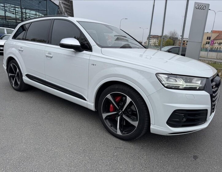 Audi SQ7 SUV / Terénní 4,0 l 320 kw