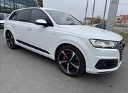 Audi SQ7 SUV / Terénní 4,0 l 320 kw