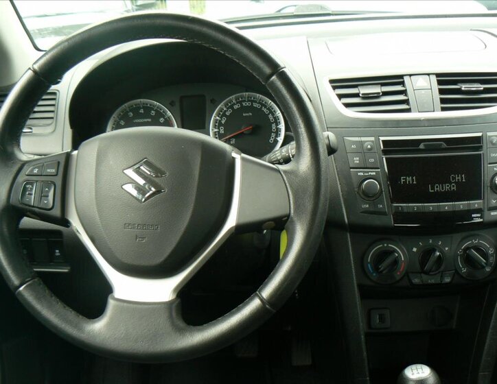 Suzuki Swift Hatchback 1,2 l 69 kw