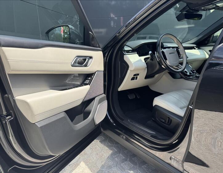 Land Rover Range Rover Velar 9