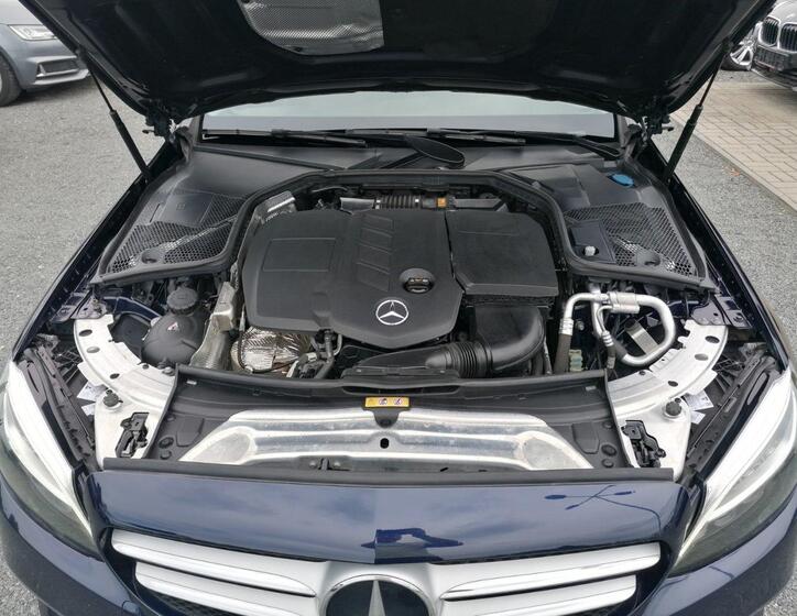 Mercedes-Benz Třídy C 27