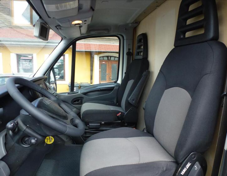 Iveco Daily 12