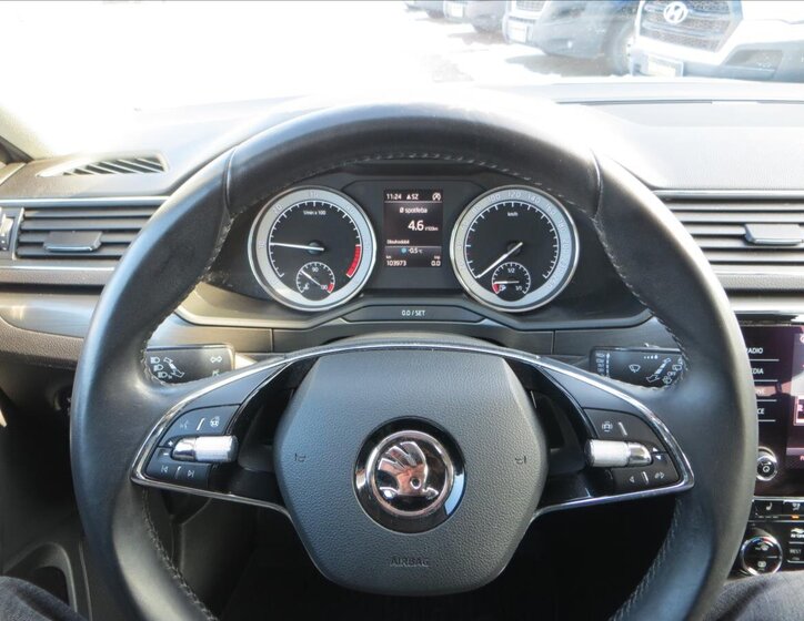 Škoda Superb Kombi 2,0 l 110 kw