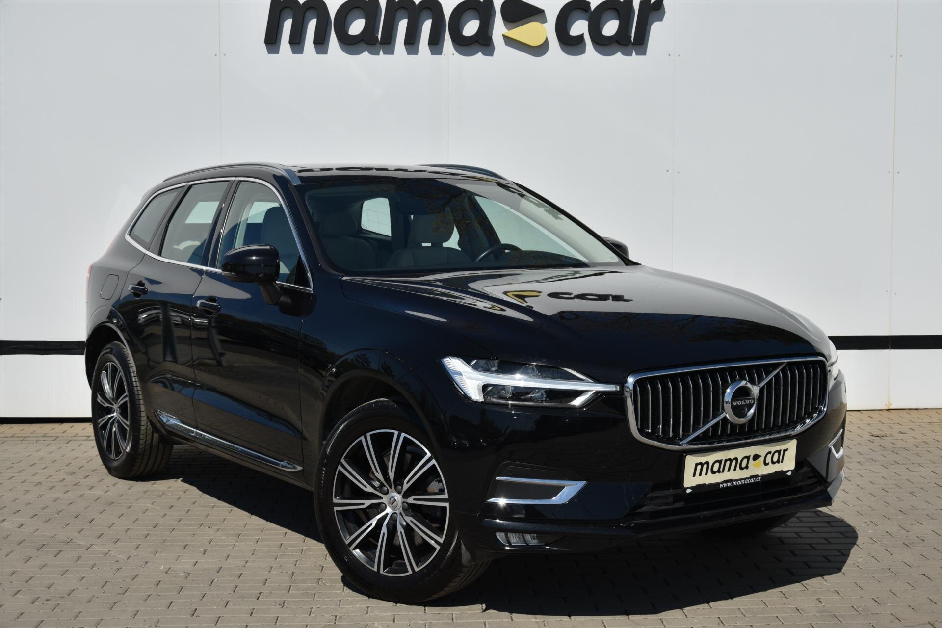 Volvo XC60 SUV / Terénní 2,0 l 184 kw