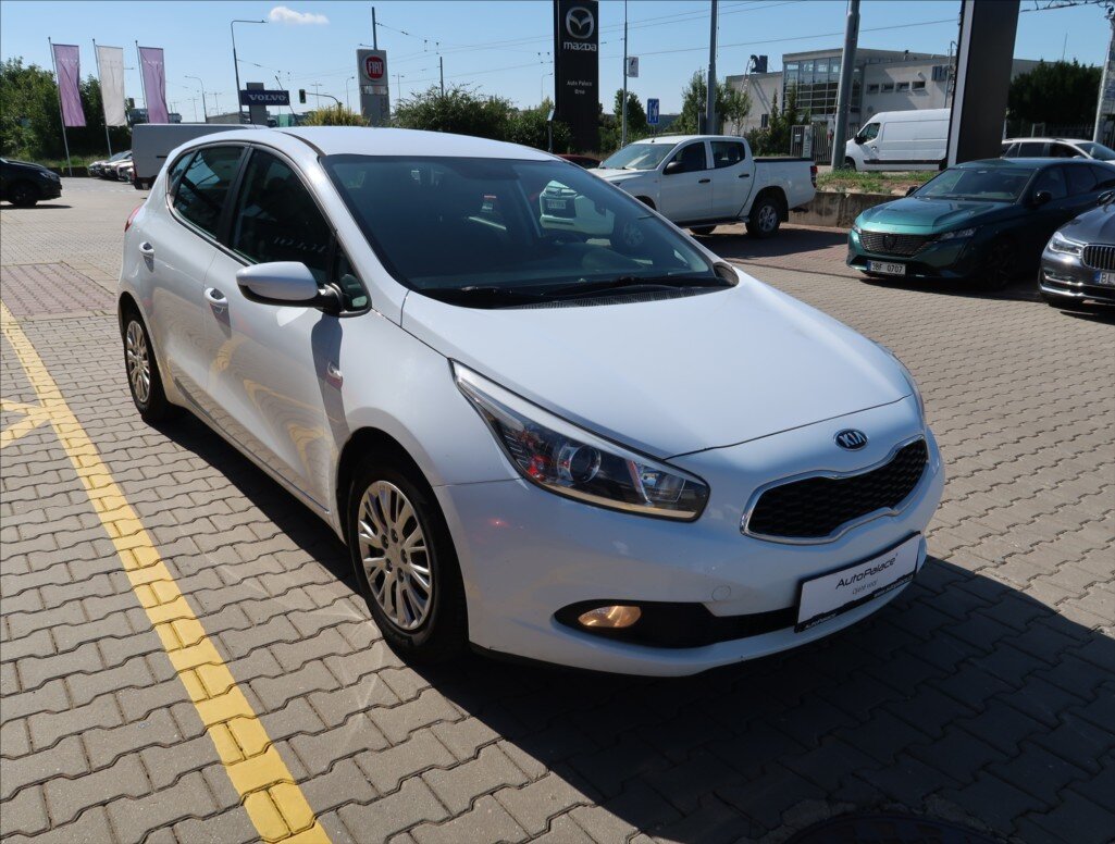 KIA Ceed Hatchback 1,4 l 66 kw