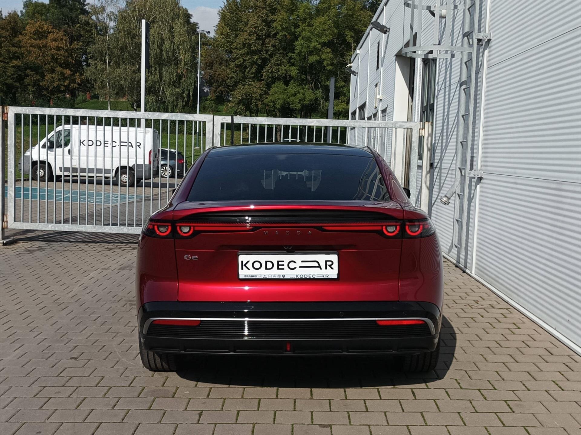 Mazda 6e Sedan / Limuzína 0,0 180 kw