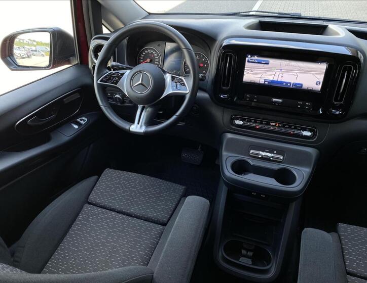 Mercedes-Benz Vito 14