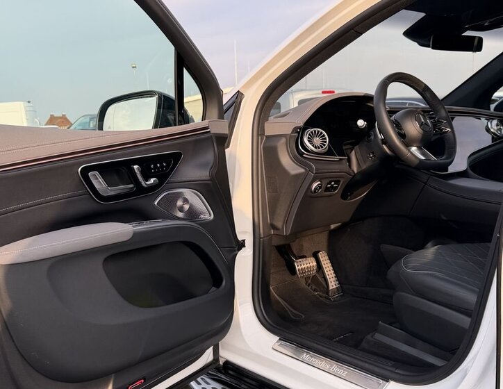 Mercedes-Benz EQS SUV / Terénní 0,0 265 kw