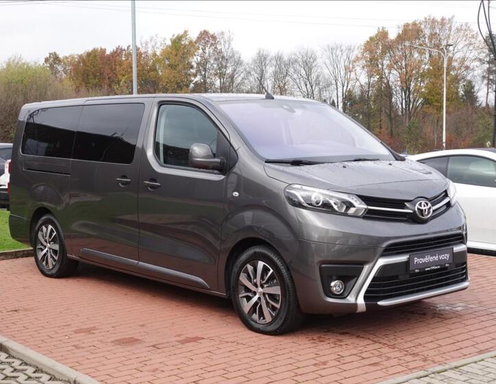 Toyota ProAce Verso 3
