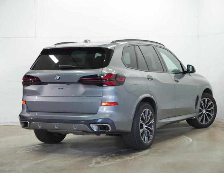 BMW X5 4