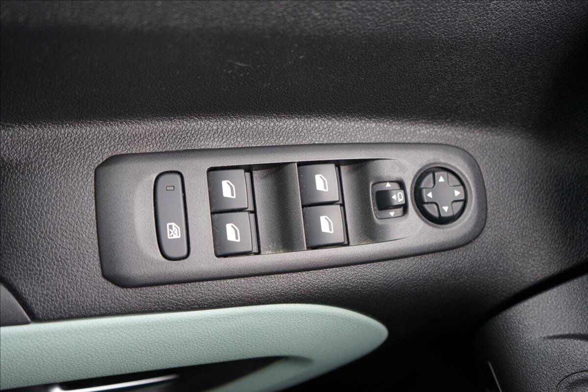 Citroën Berlingo MPV 1,5 l 96 kw