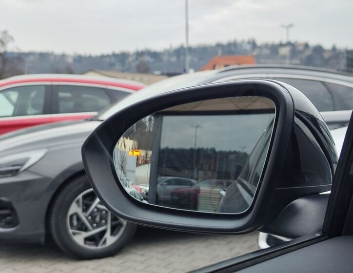 Opel Insignia Kombi 2,0 l 128 kw