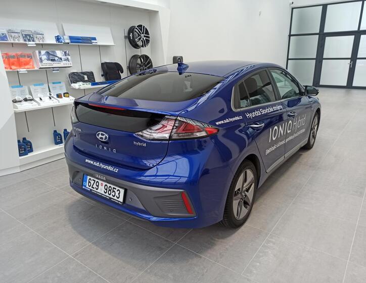 Hyundai IONIQ 4
