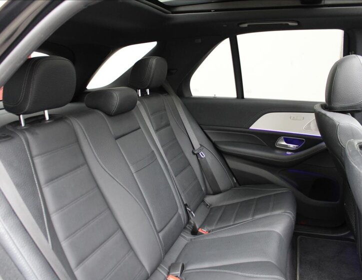 Mercedes-Benz GLE 33