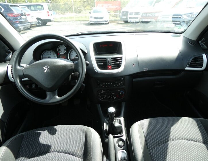 Peugeot 206 Hatchback 1,4 l 54 kw